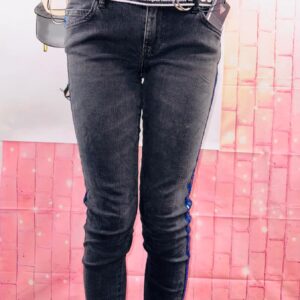 GUESS dámské skinny džíny s flitrovým pruhem – černé